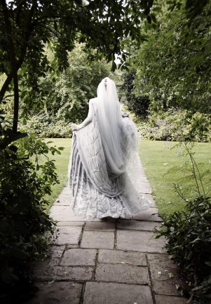 Stephen Jones Bridal Veil Katie Shillingford Wedding