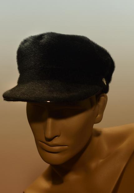 Stephen Jones Autumn Winter 2015 637 Pistons