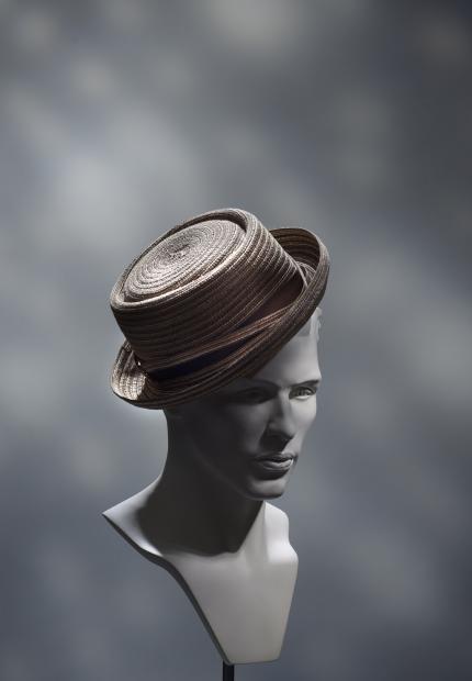 Stephen Jones Spring Summer 2016 Fishing