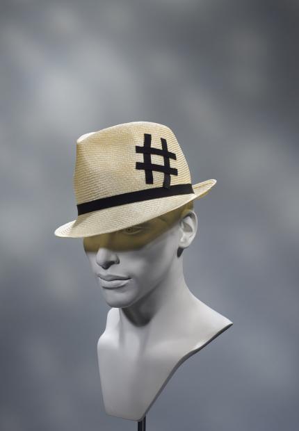 Stephen Jones Spring Summer 2016 Race Day