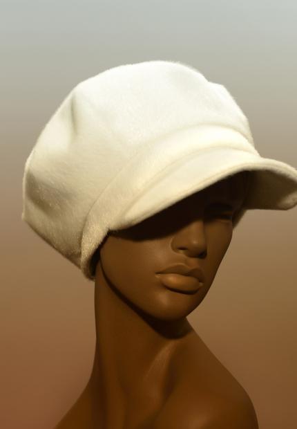 Stephen Jones Autumn Winter 2015 600 My Girl