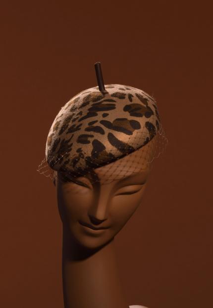 A veil trimmed leopard print beret Stephen Jones Millinery Autumn Winter 2018 Crowns
