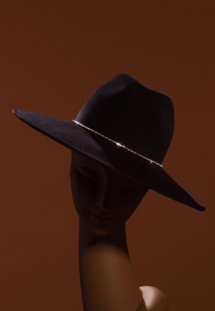 A large trilby with rhinestone chain Stephen Jones Millinery Autumn Winter 2018 Crowns
