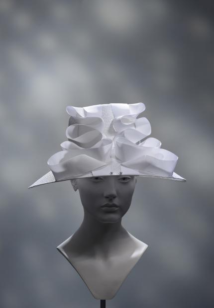 Stephen Jones Spring Summer 2016 Chic Wedding