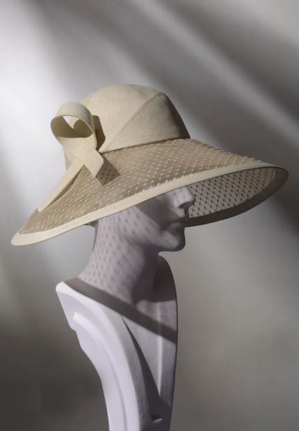 Stephen Jones Spring Summer 2017 Shade collection sun hat canopy 