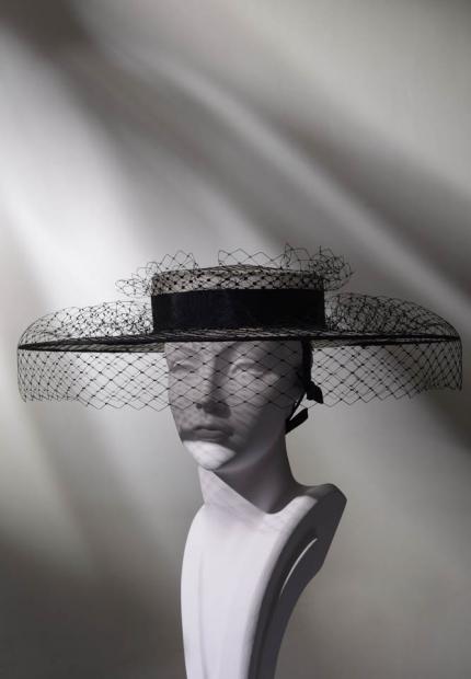 Stephen Jones Spring Summer 2017 Shade collection oversized boater with veiling ascot 