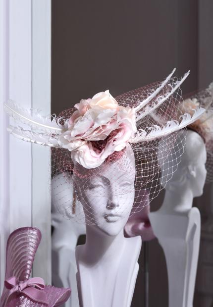 Stephen Jones Millinery Spring Summer 2018 Hats Amazing flower feather headdress