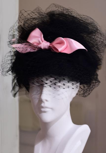 Stephen Jones Millinery Spring Summer 2018 Hats Wow multi layered pompom hat