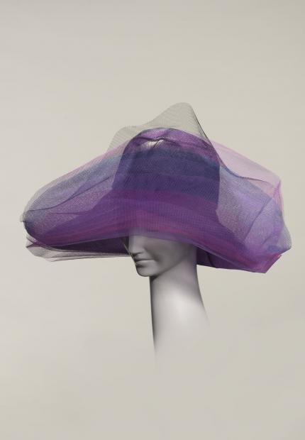 Stephen Jones Millinery Spring Summer 2019 434 Casmir