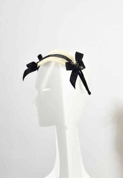 Stephen Jones Millinery Spring Summer 2020 A jewelled bow headdress