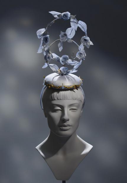 Stephen Jones Spring Summer 2016 Queen Aelita in St Petersburg