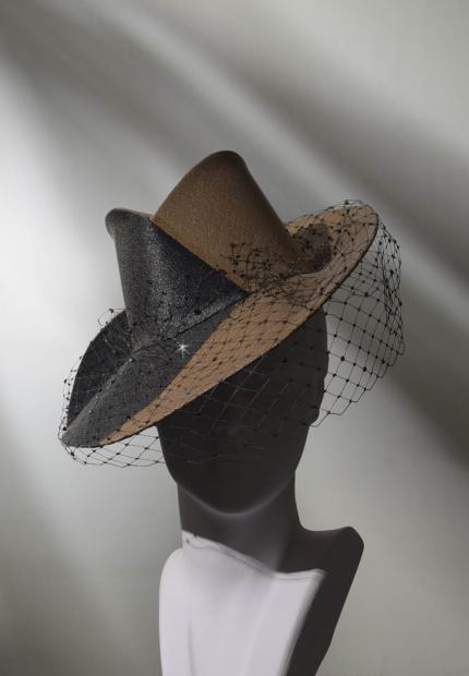 two tone trilby veil Shade Spring Summer 2017 03 Dawn