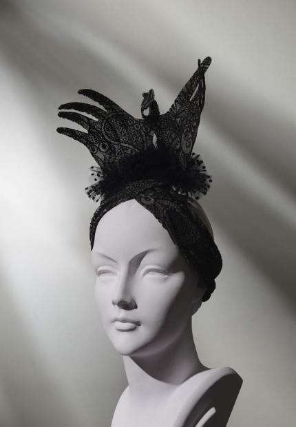 black turban hand puppets shadow Shade Spring Summer 2017 13 Ombromanie